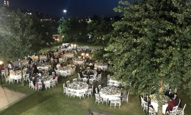 Traditional IUS Alumni Iftar 2018