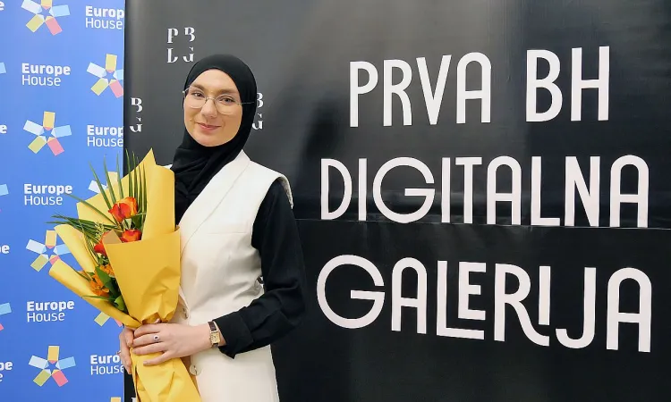 Esma Mrahorović-Berbić: Pioneering the First BiH Digital Gallery